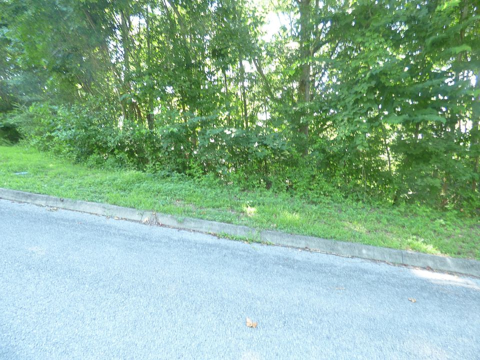 2nd image of 0 Lakeview Dr Lot 1