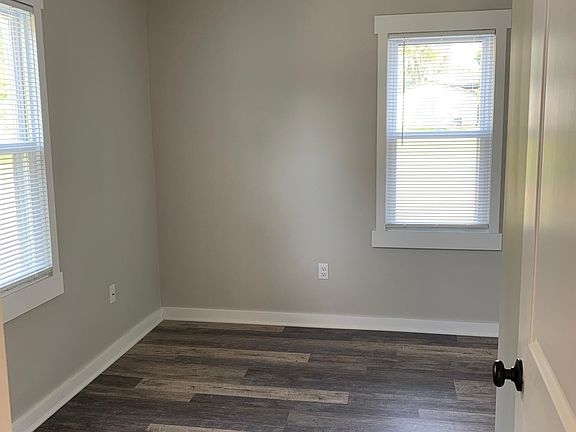 5th image of 47230 Harry Ave