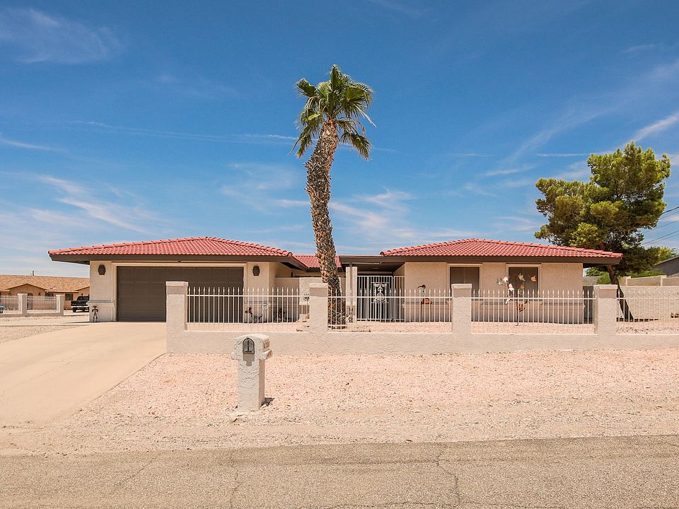 1st image of 3265 Dolphin Dr