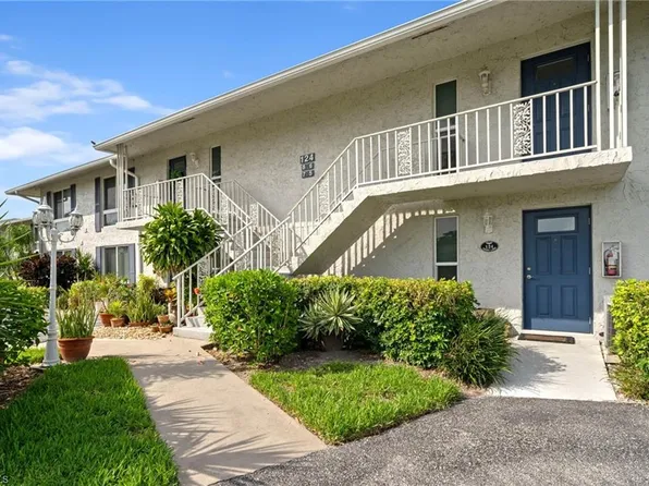 124 Penny LN #5, NAPLES, FL 34112
