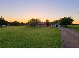 526 Hubbard Dr, Heath, TX 75032