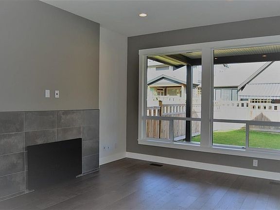 5th image of 11036 Buckerfield Dr