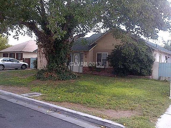 3rd image of 1041 Sweeney Ave
