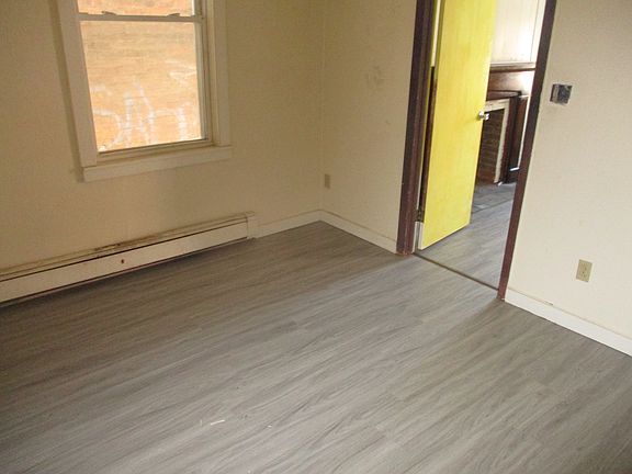 5th image of 20 Cataract St #1