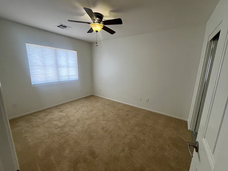 3852 W Ranier Ct — Photo 20