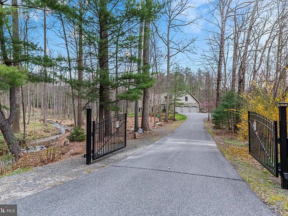 5th image of 1316 Ridge Rd