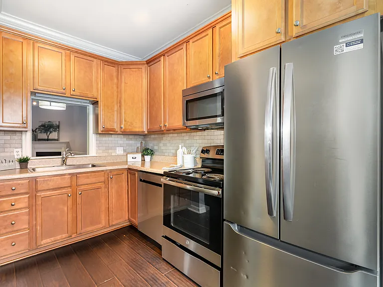 6111 Highcastle Ct — Photo 15
