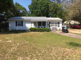 5633 Ventura Ln, Pensacola, FL 32526