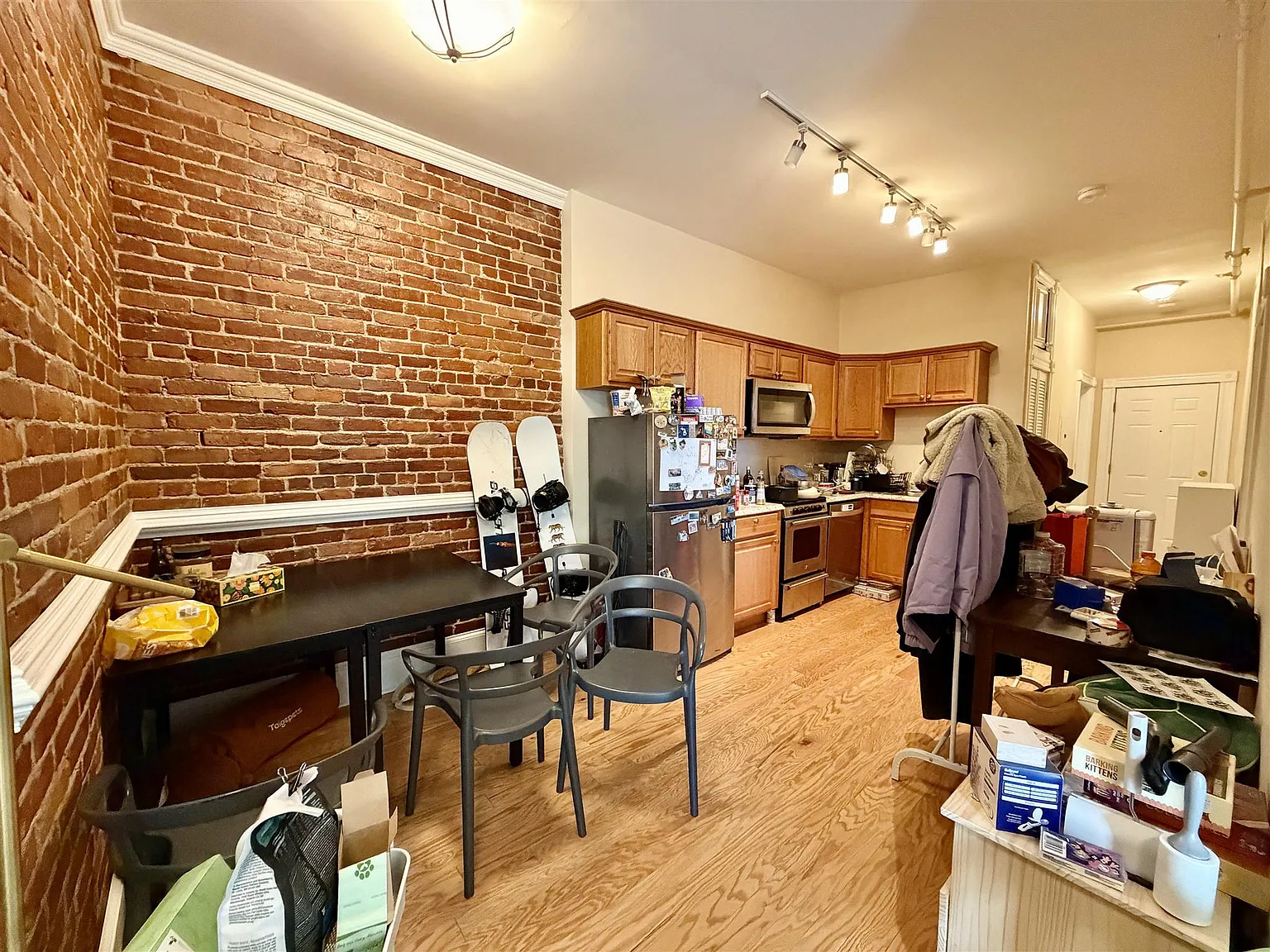 2 bed, $3,665 — Photo 3