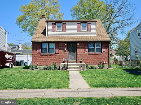 426 Edgewood Ave, Folsom, PA 19033