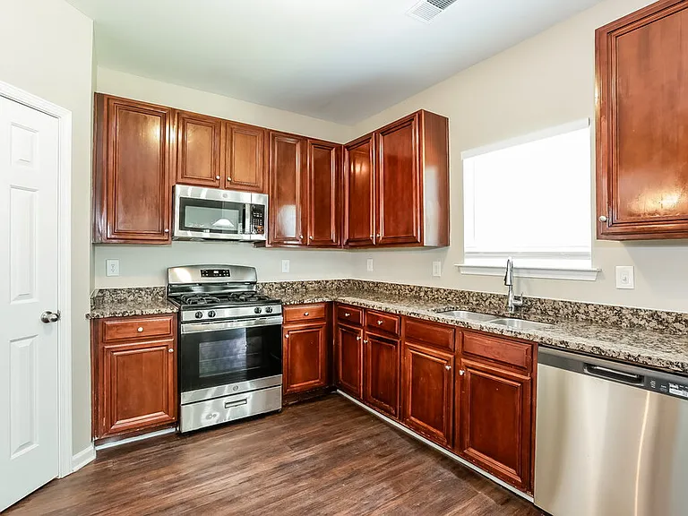 4235 Fourth Rail Ln — Photo 6