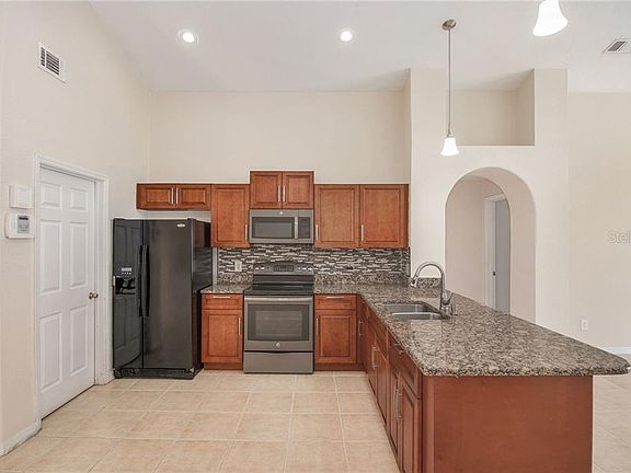 2nd image of 4407 Middleburg Ct #4A