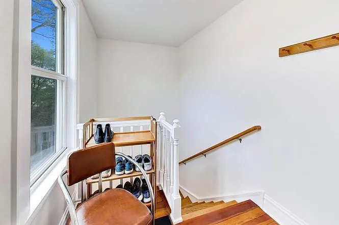 1811 Greenwood St #1 — Photo 3