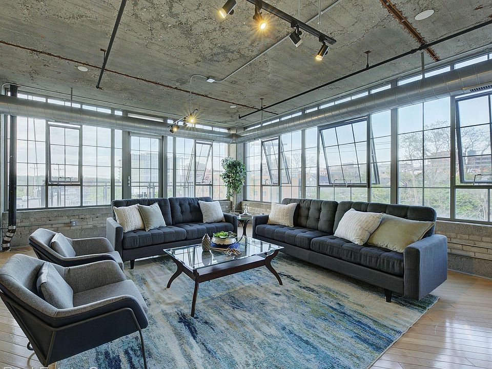 1st image of 315 2nd St APT 410