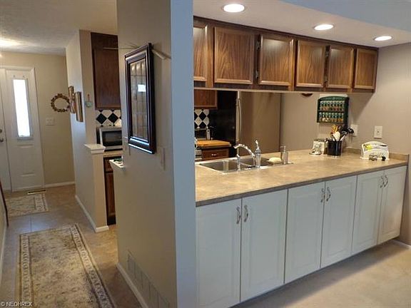 5th image of 546 Topaz Ln