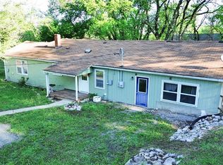 421 S 1st St, Mound City, KS 66056