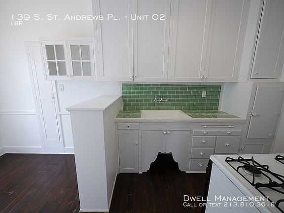 4th image of 139 S St Andrews Pl APT 02
