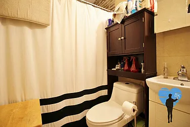 Rented by Next Door Realty NYC
