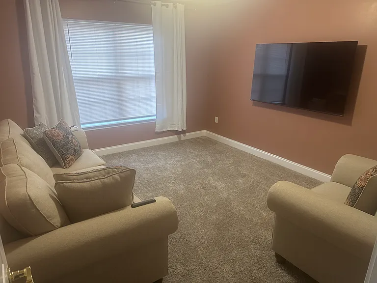 1084 Plantation Trl — Photo 18