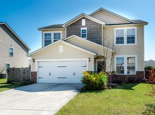 320 Mossy Wood Rd, Summerville, SC 29486