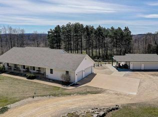 W9785 Kent Rd, Poynette, WI 53955