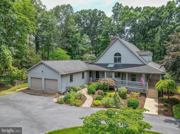 2555 Karawood Ln, Harrisonburg, VA 22801