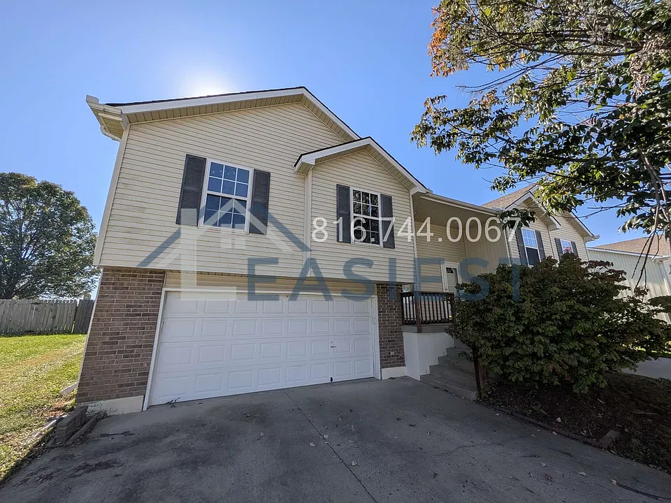1013 Kaycee Dr