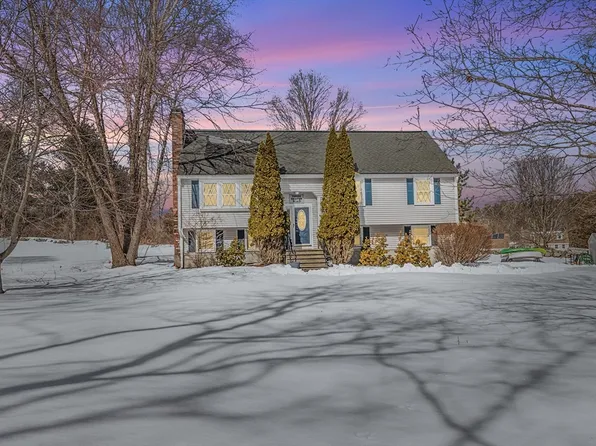 3 Thayer Rd, Medway, MA 02053