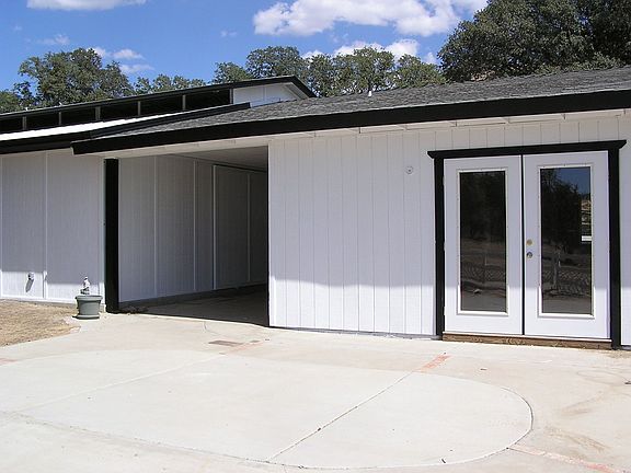 patio and breezeway