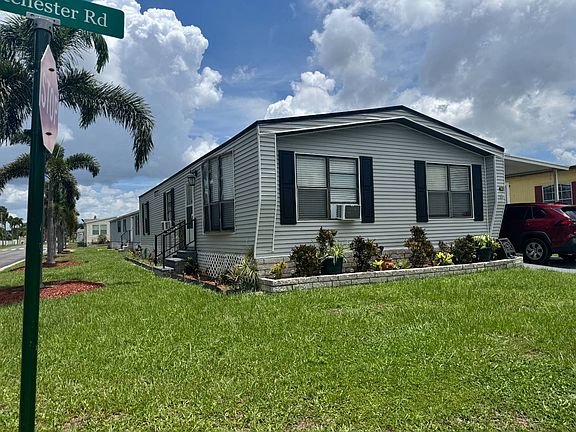 2nd image of 8819 Westchester Rd