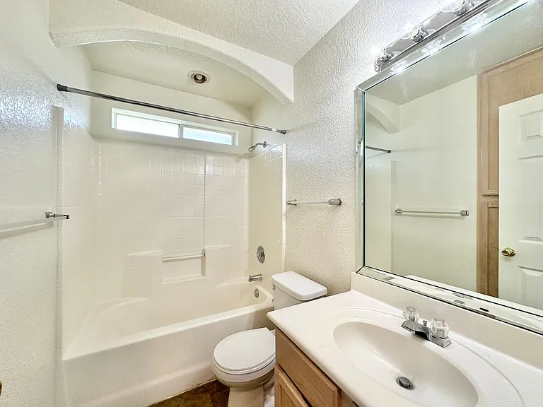 2508 Edgefield St — Photo 21