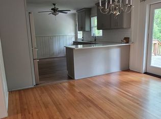 215 Simpson St, Carrboro, NC 27510