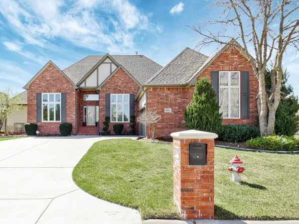 10213 E Bronco St, Wichita, KS 67206