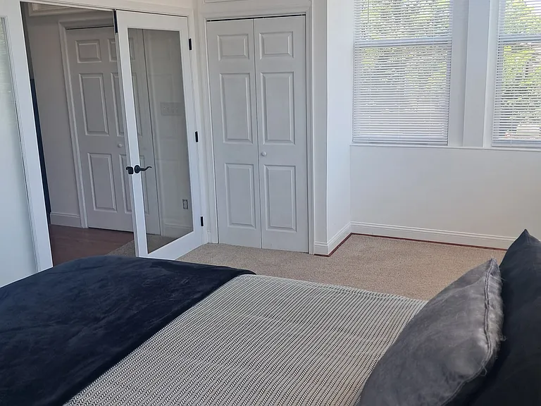 313 Varnum St NW #C — Photo 2