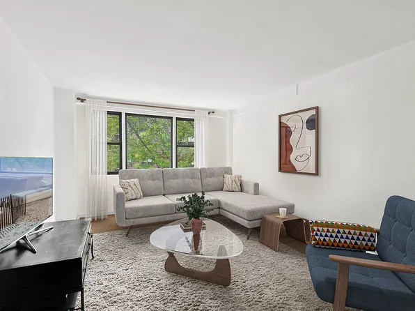 145 E 15th St APT 3R, New York, NY 10003
