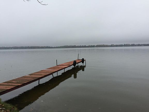 5th image of 1208 Sunnyside Dr