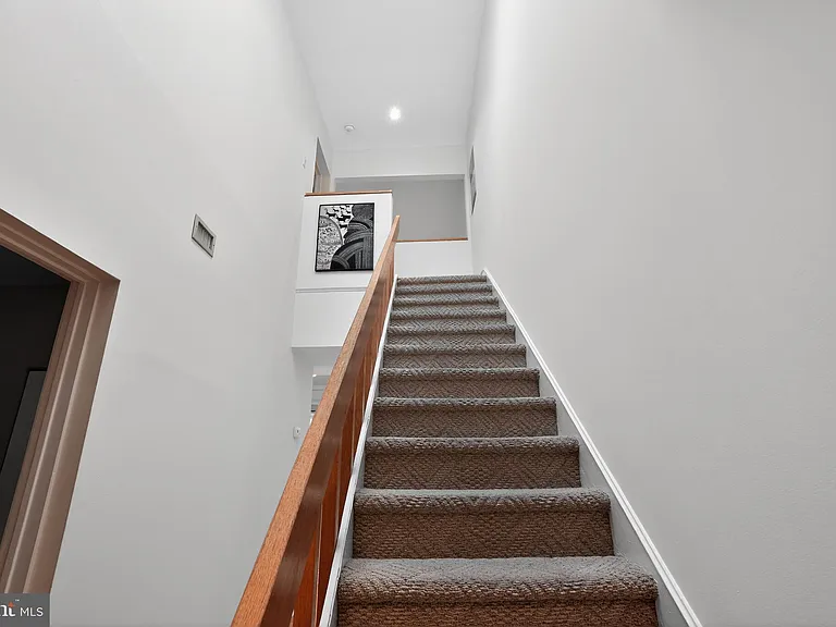 1627 Spruce St #3 — Photo 16