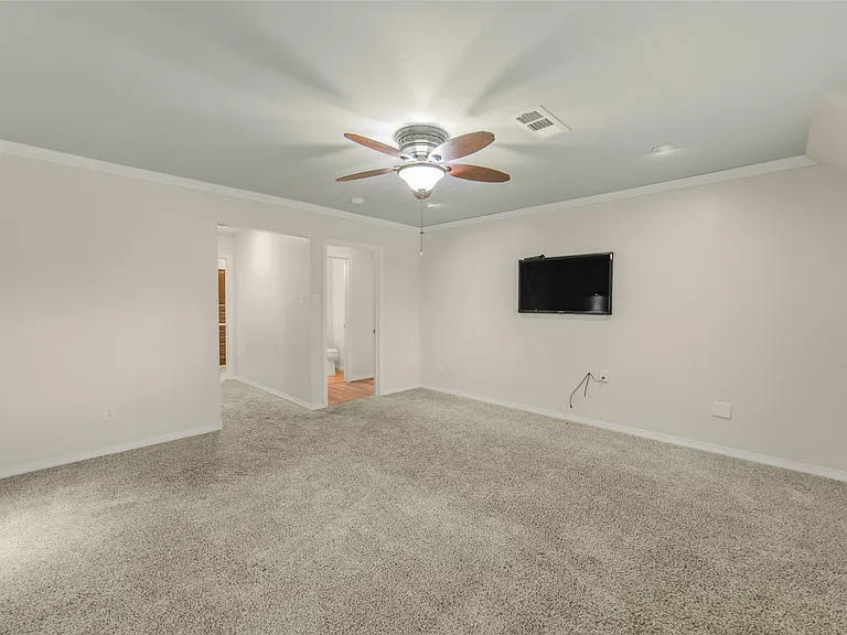 14915 Chadbourne Dr — Photo 24