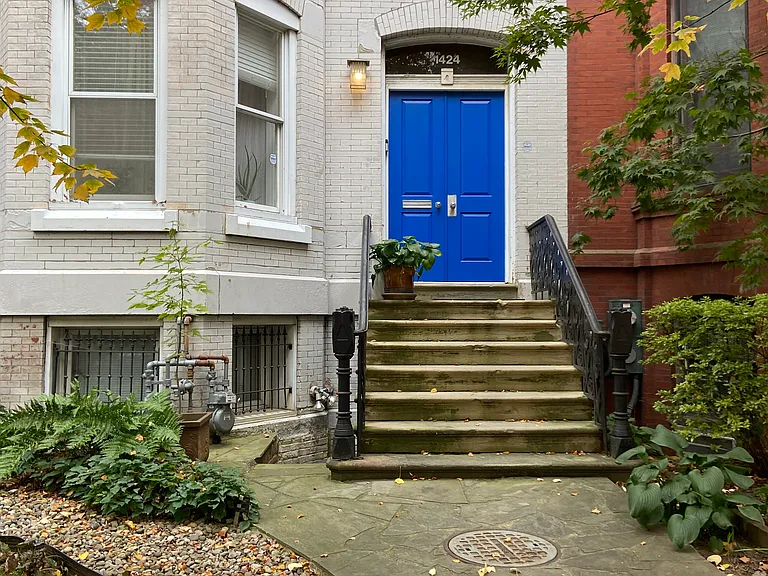 1424 Q St NW #1 — Photo 2