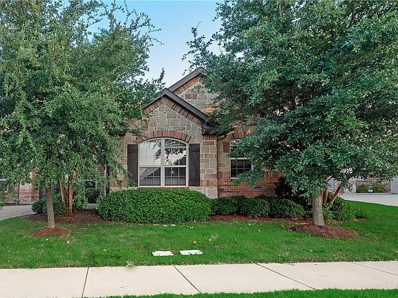 2nd image of 1081 Gladewater Dr