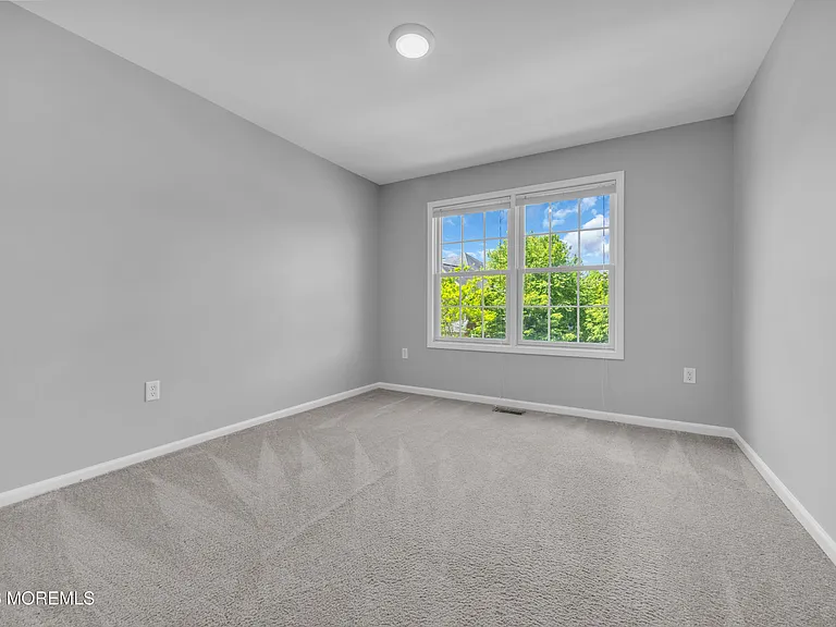 10 Deepwater Cir — Photo 20