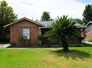 208 Frawley St, Houston, TX 77009