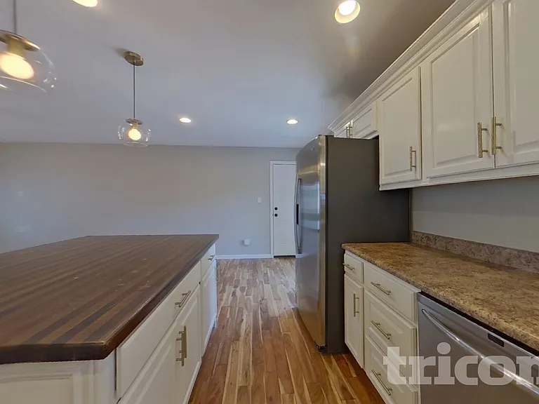 4615 El Camino Dr — Photo 4