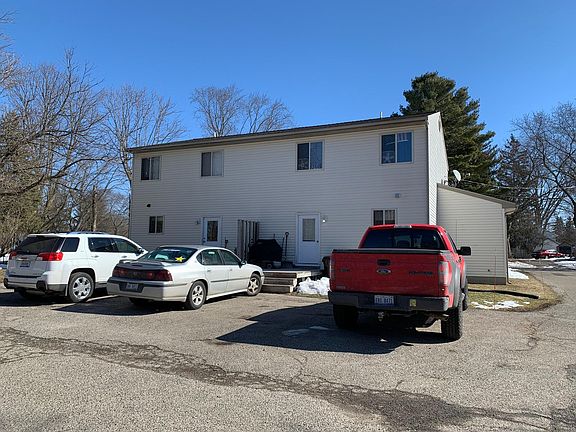 3rd image of 606 Green St #B
