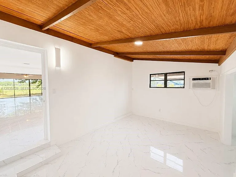 401 S Shore Dr — Photo 24
