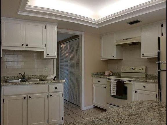4th image of 456 Oak Haven Dr
