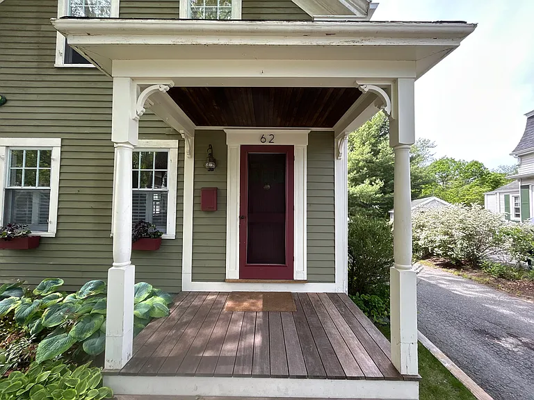 62 Richards St — Photo 2