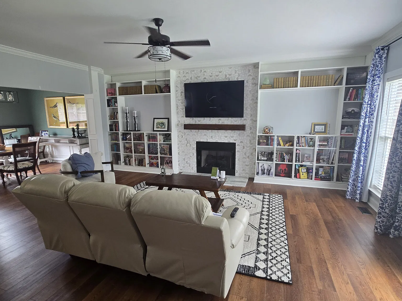 3 bed, 2.5 bath, 2495 sqft, $1,000 — Photo 4