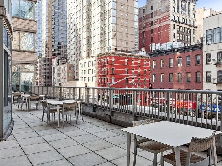 800 6th Ave #19D — Photo 20