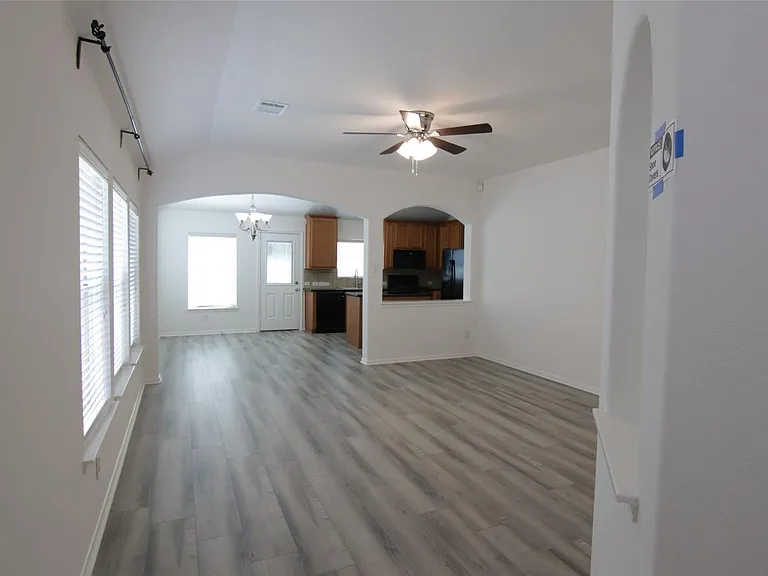 25118 Hazel Ranch Dr — Photo 2